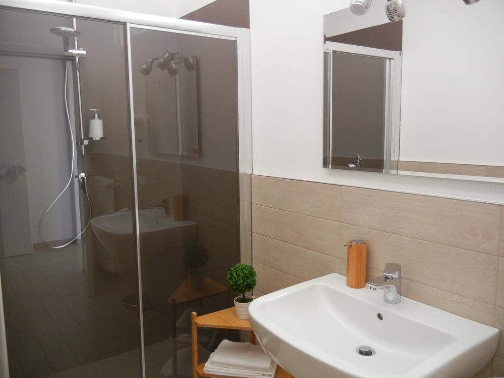B&B Le Albarelle Alba (Piedmont) Quarto foto